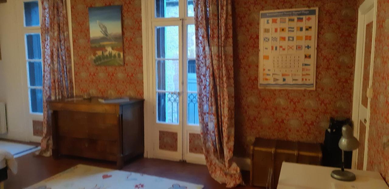 Le Mas Palegry Chambres D'hotes Cote Terrasse Bed & Breakfast *
